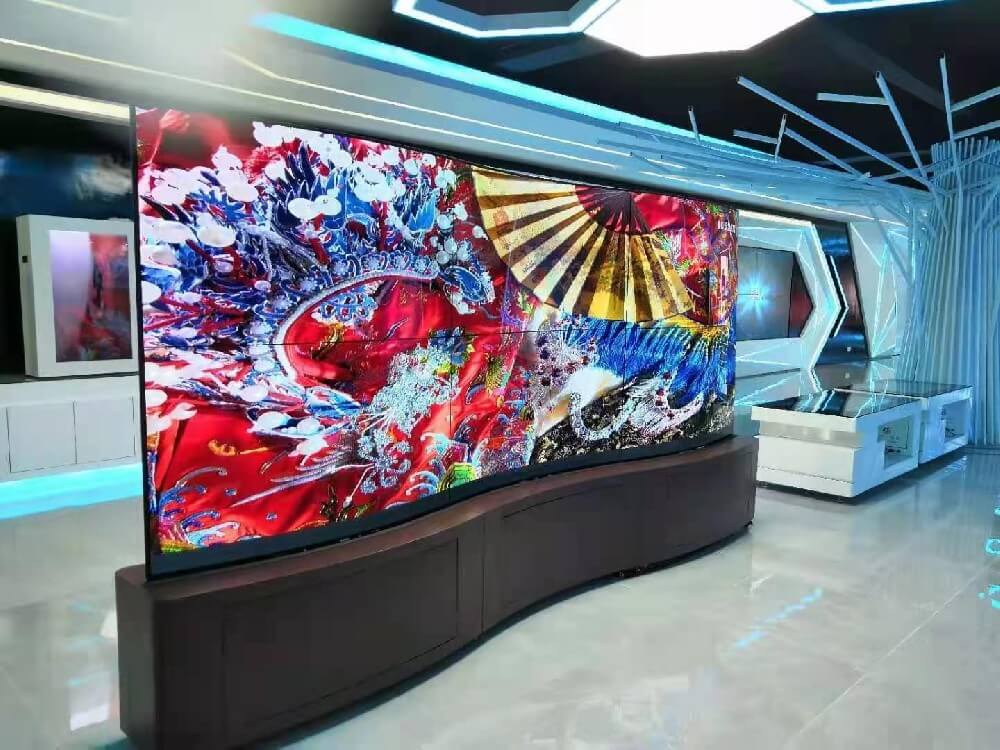 如何安裝曲面拼接屏？安裝時需要注意什么？