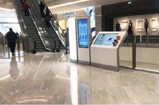 在選擇廣告機廠家的時候需要留心的地方有哪些？