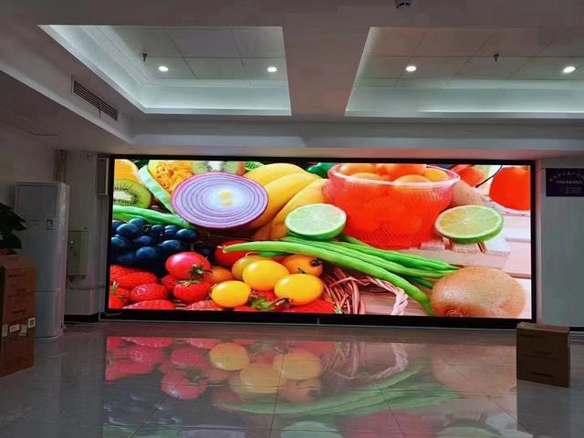 小間距led顯示屏的特點是什么？